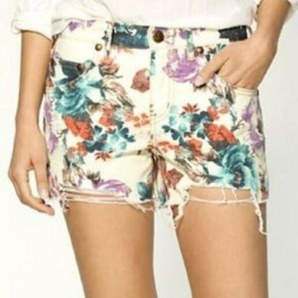 EUC Free People Floral Cut Off Shorts, Size‎ 28 - Picture 1 of 9